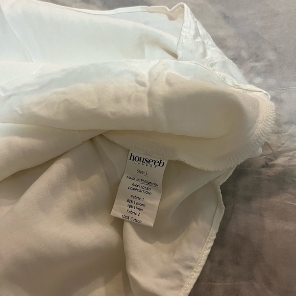 HOUSE OF CB 'Tilly' White Pin Tuck Mini Dress - Picture 15 of 17